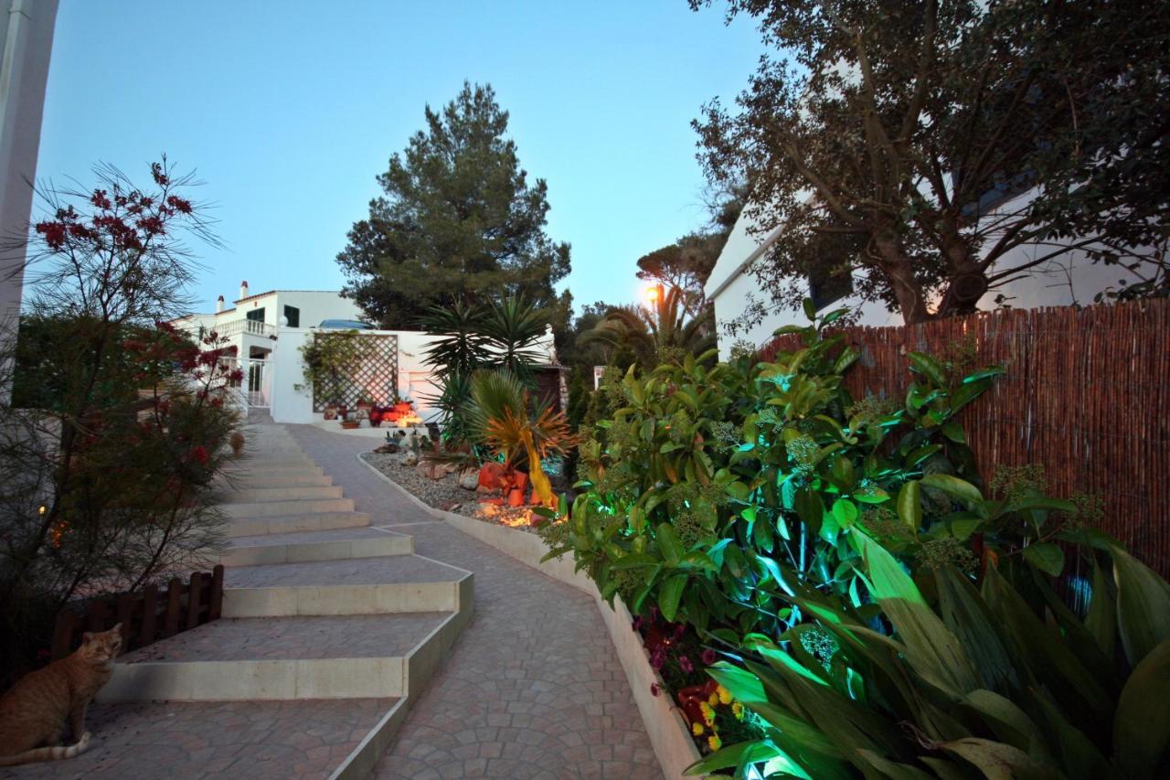Wunderschoenes Kleines Apartment Fuer 2 Personen Mit Idylischen Blick Ins Gruene Cala Galdana (Menorca) Exterior foto